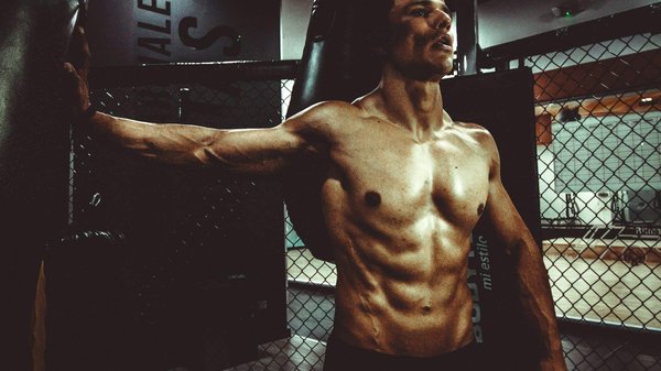 Comment améliorer sa force et sa puissance en musculation ?